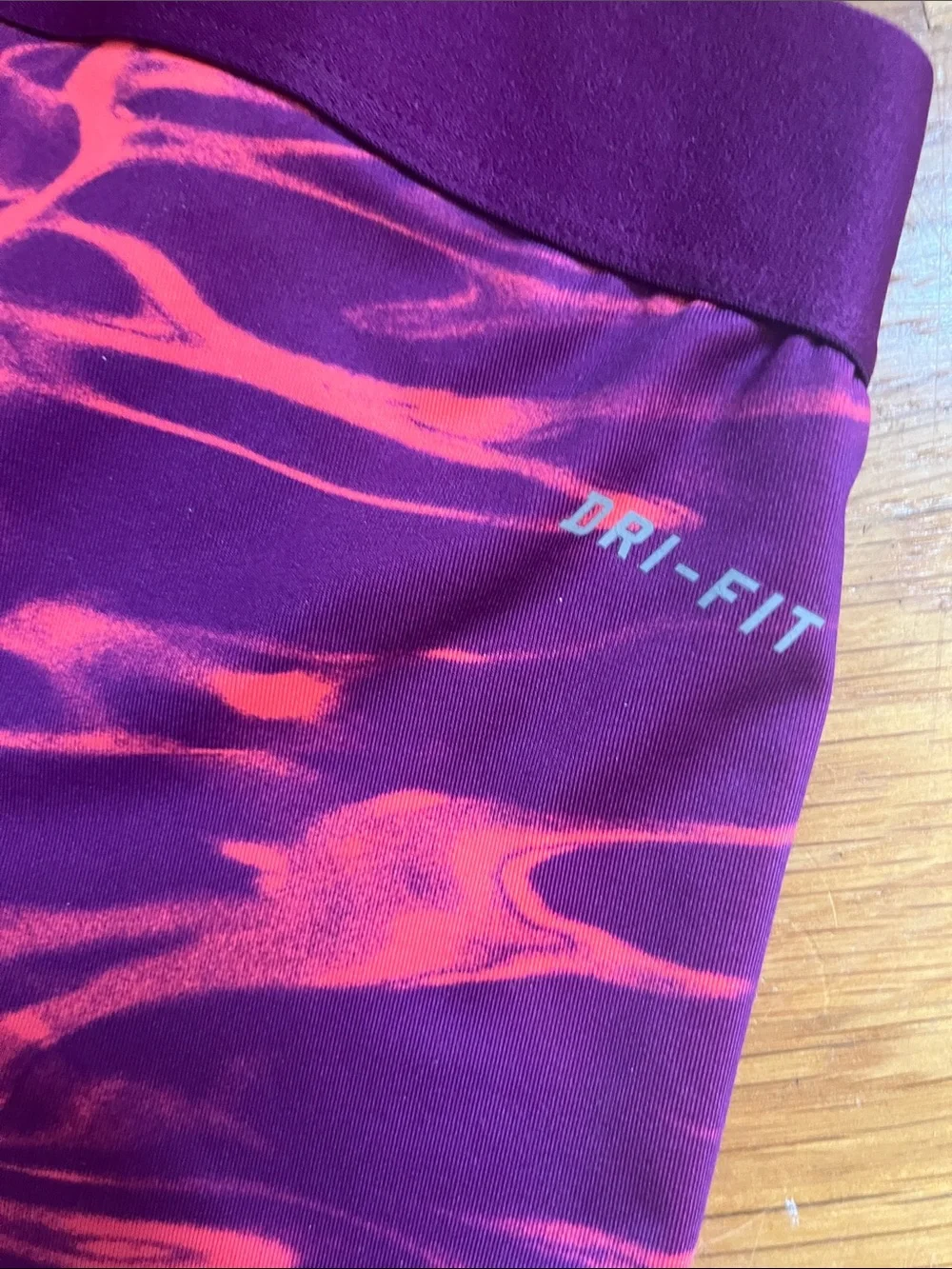 Nike Dry Fit Pro Purple & Pink Small Capri Leggings